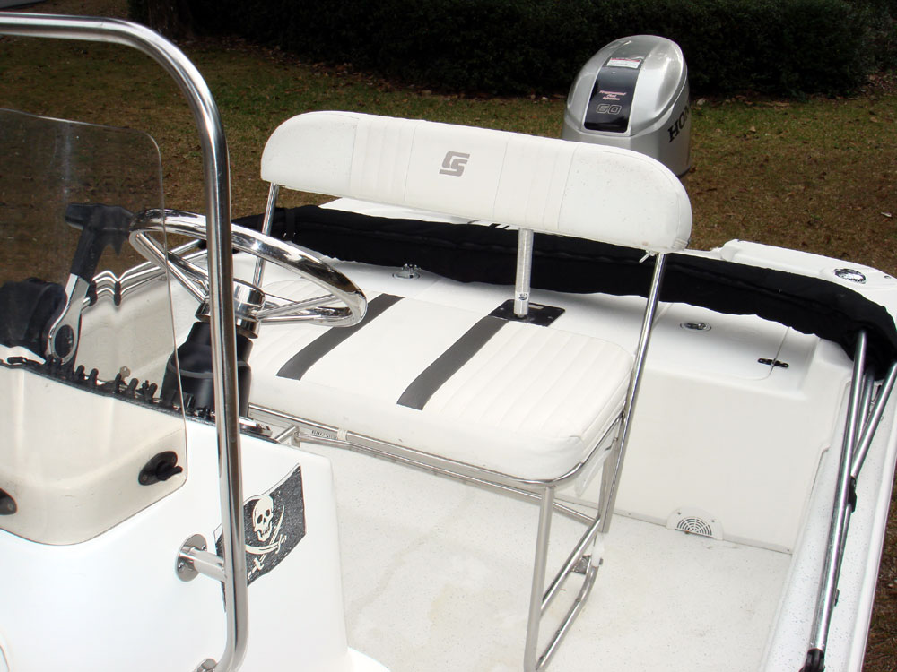 2012 Carolina Skiff 18 JVX Center Console w/ Honda 60HP Four Stroke